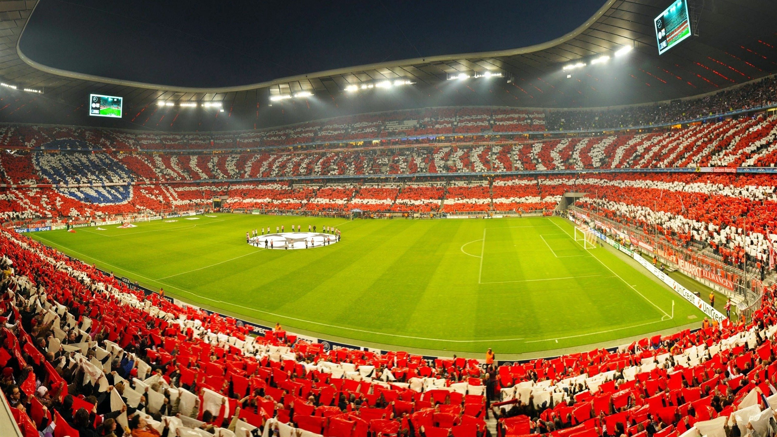 开云体育入口-拜仁锋线跑动灵活形成层层攻势，拜仁战术风格打法